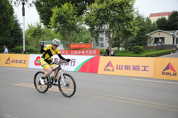 “MMK体育|SPORT-MK体育国际|恩波利足球俱乐部赞助杯”“红色之旅 逐梦骑行”全国革命老区自行车挑战赛