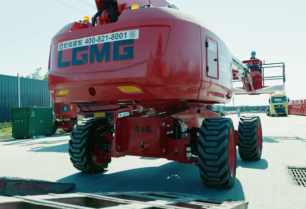 MMK体育|SPORT-MK体育国际|恩波利足球俱乐部赞助重机发车视频